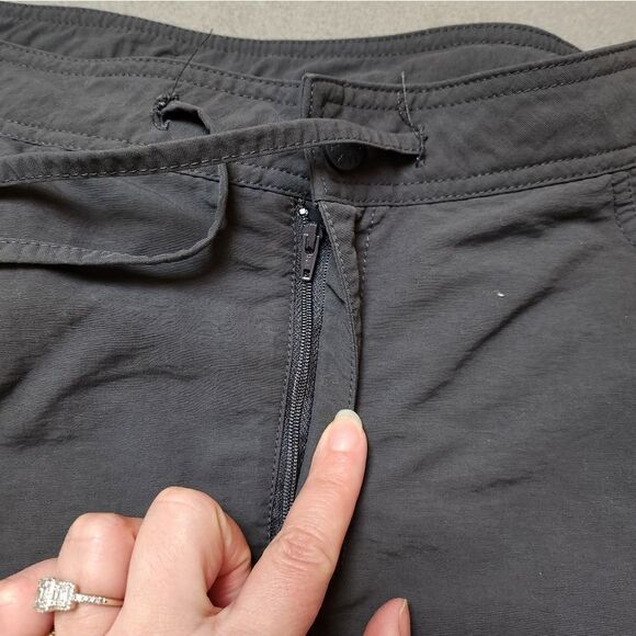 The North Face Cargo Capri Pants - Size 14 - Picture 4 of 13